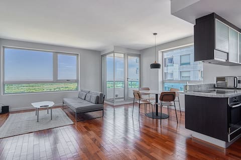 Top Airbnb: ADA Brand new, fully furnished & equipped + VIEW in Puerto Madero