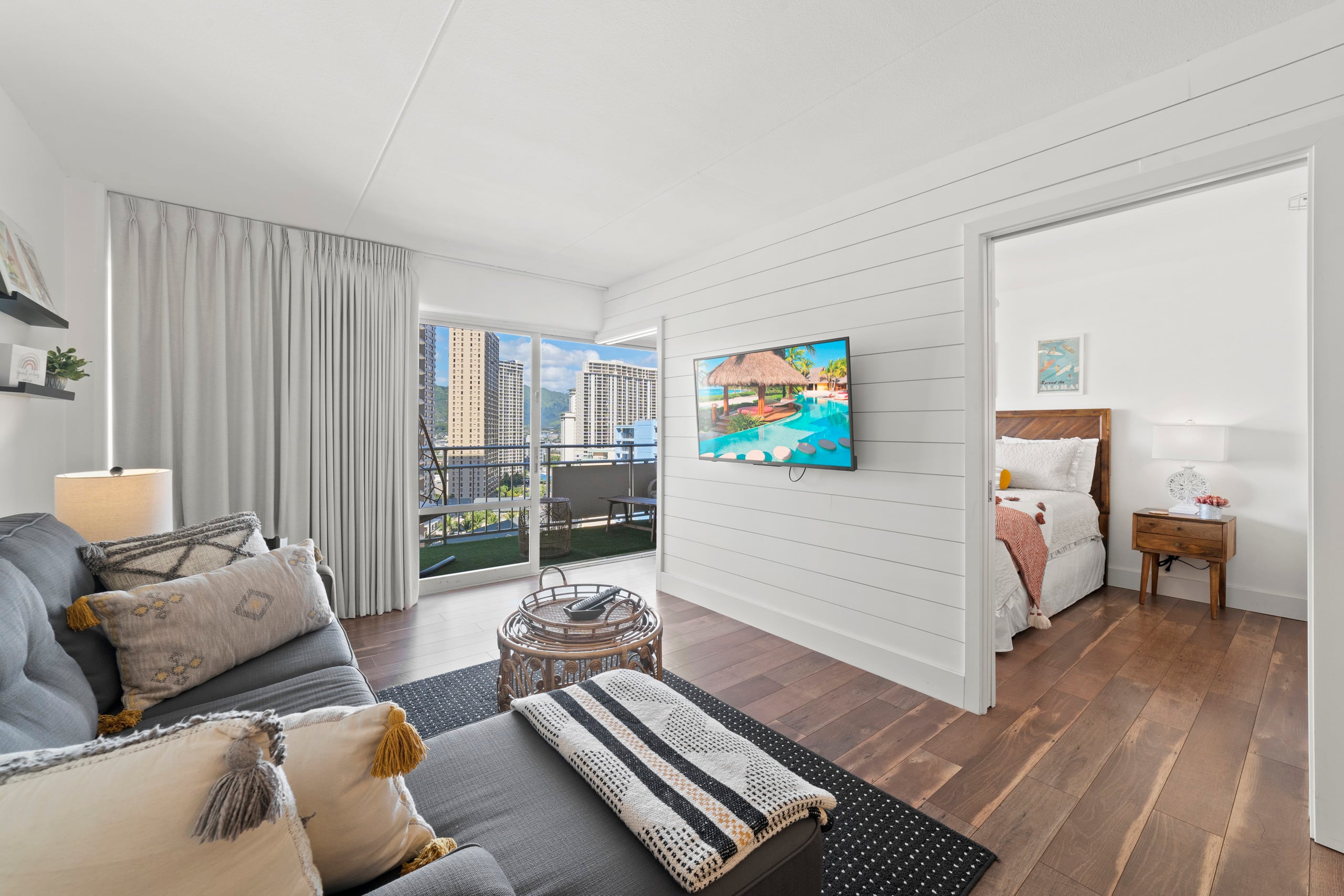 Condo in Honolulu · ★4.9 · 1 bedroom · 2 beds · 1 bath - Image 1