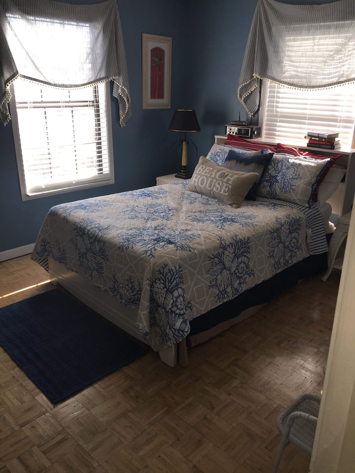 חדר אורחים (למעלה) 