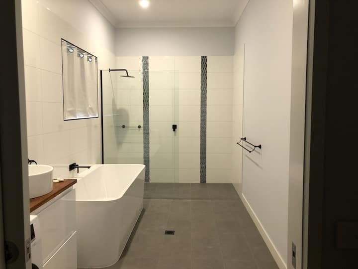 The Shop Vacation homes for Rent in Wahgunyah, Victoria, Australia