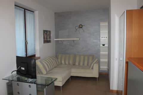 Top performing Airbnb: SMILE ap.100mt from LakeGarda,Residence with pools in Desenzano Del Garda