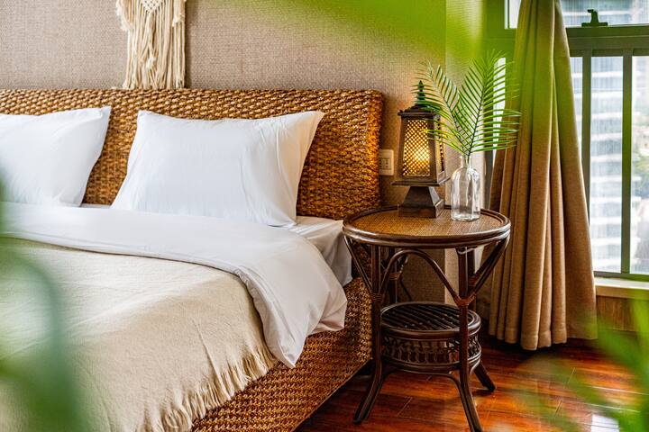 "Collectible · Fan" 270-Grad-Hochhaus mit Blick auf die Stadt Changlong