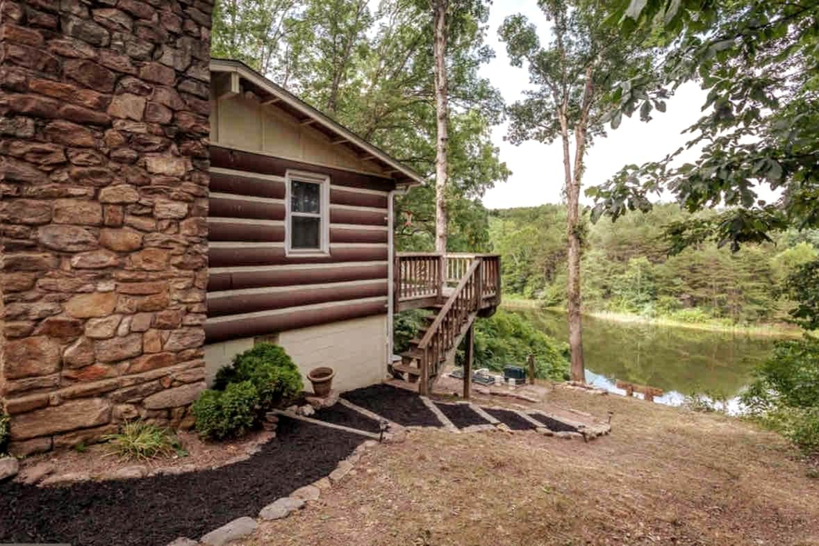 Old Rag Mountain Cabin