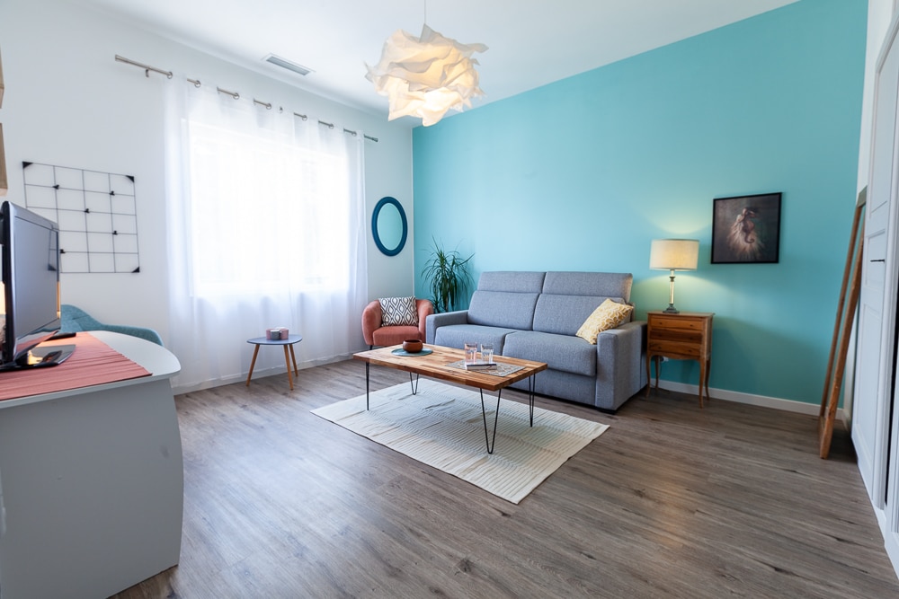 Erfolgreiche Airbnb-Immobilie: Terrace & air conditioning • Free parking • Close to center in Avignon