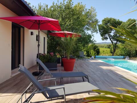 T2 House (Dependency) Amazing view Pic St Loup