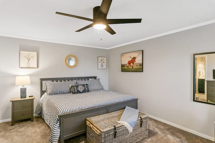 King sized bed in master bedroom.