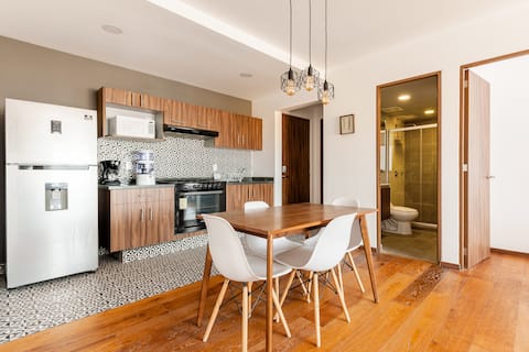 High-Floor Apartment with Shared Gym & Terrace