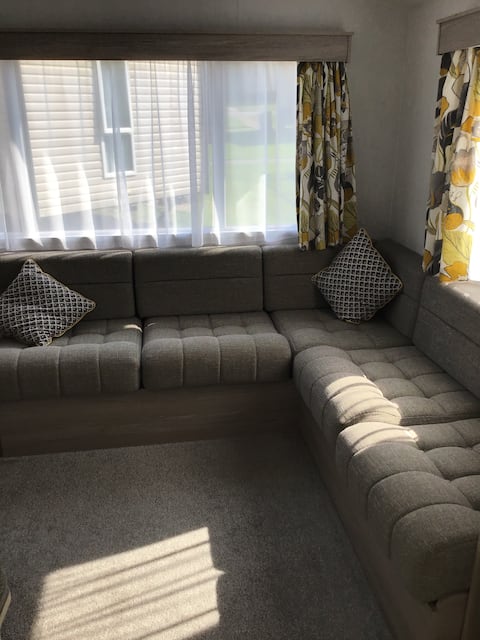 Successful Airbnb property: Brand New. Peaceful Paradise. Natural Beauty. in Ilfracombe