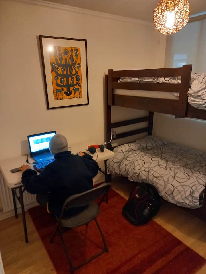 Spavaća soba br. 3  s krevetom na kat