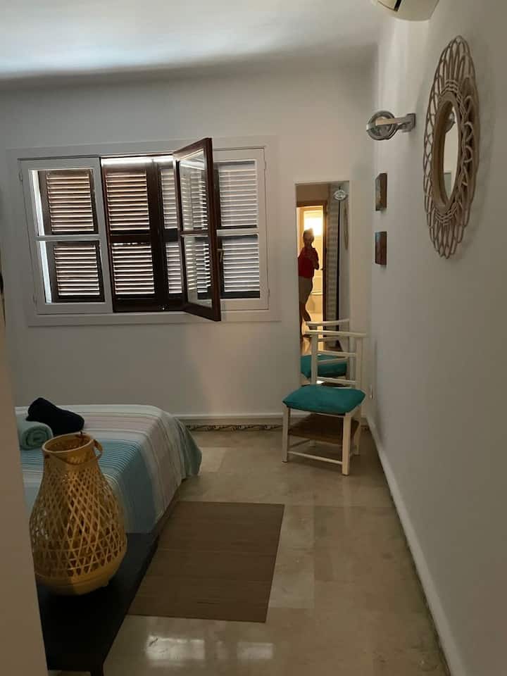 საძინებელი 1