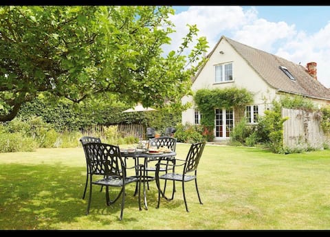 Moore Cottage Air con parking Bourton-on-the-Water