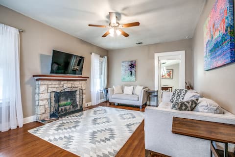 Popular Airbnb listing: Family and Pet Friendly Getaway in North Central