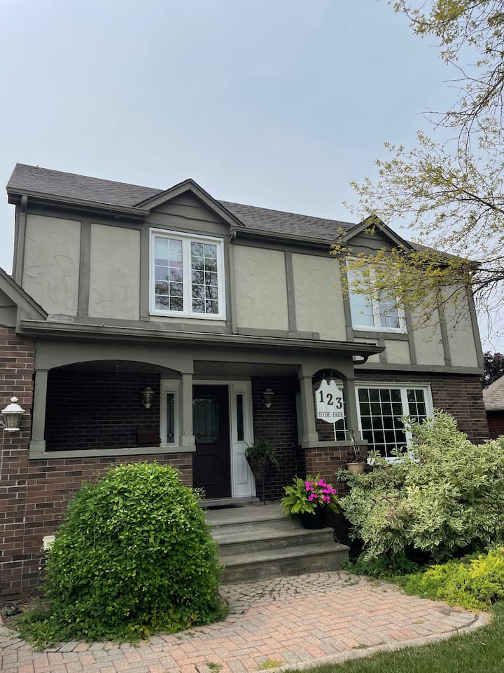 Amherstburg Vacation Rentals & Homes Ontario, Canada Airbnb