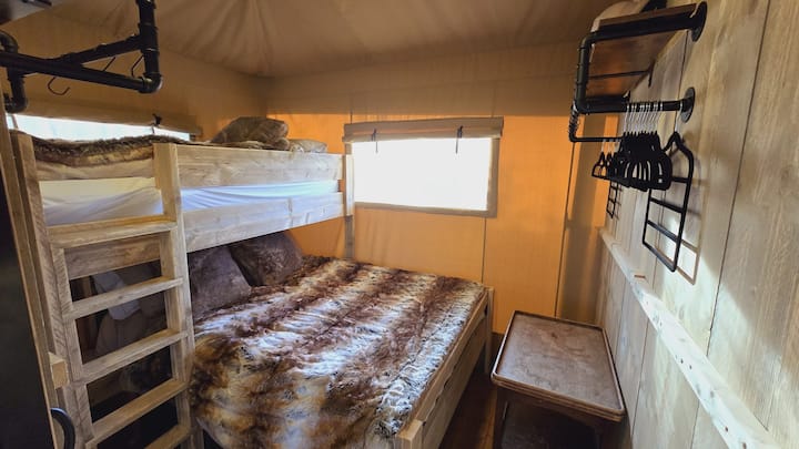 Luxury Safari Tent (Rosemary) With Hot-tub & Views - East Lothian Council