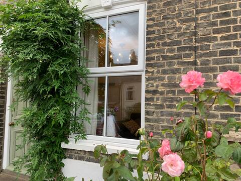Beautiful two bed Victorian terrace house