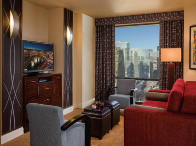 Grand 2 Bedroom Villa gallery image 2