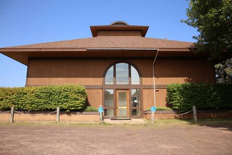Northern Nights, LLC

Great for large group stays!