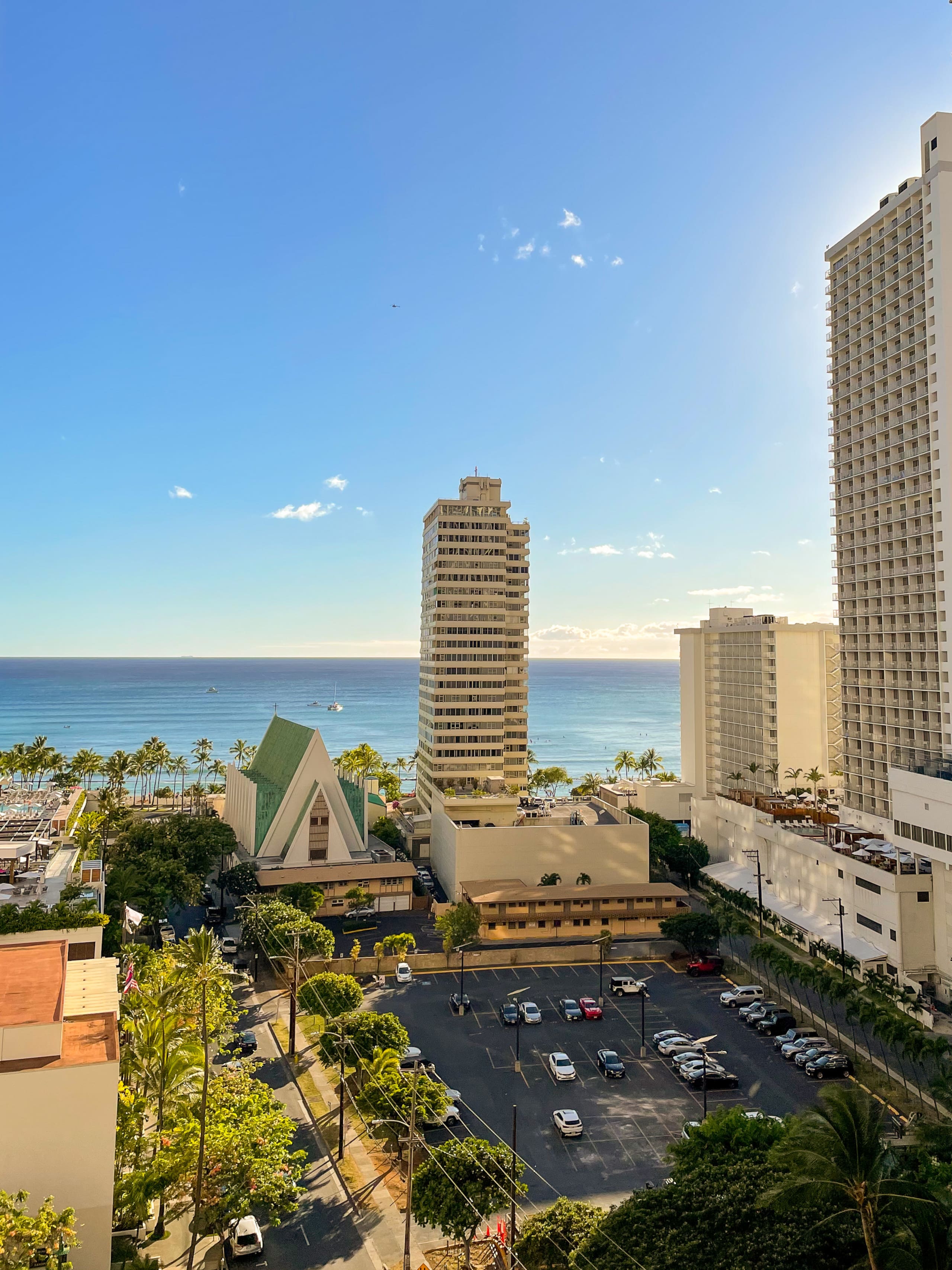 Condo in Honolulu · ★4.56 · 1 bedroom · 3 beds · 1 private bath - Image 16
