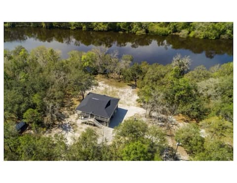 Serenity on the Suwannee River Retreat
