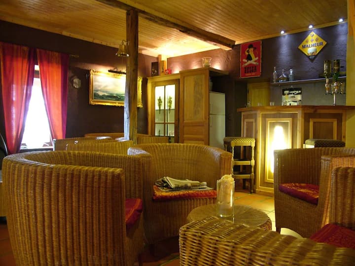 Grand Gîte Dans Maison Périgourdine Avec Piscine - Dordogne