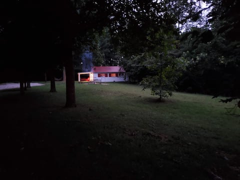 Peaceful, Secluded Cabin Getaway
