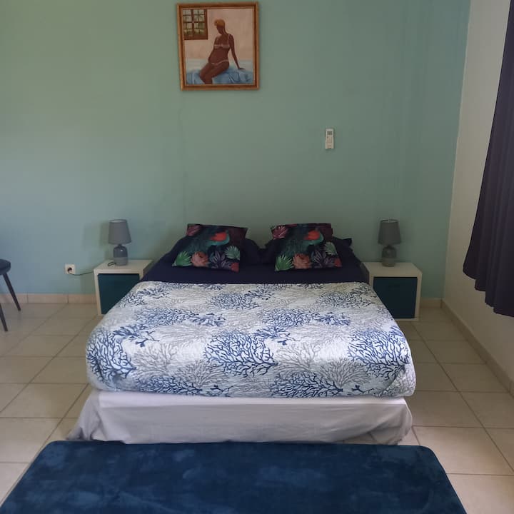 Dormitorio 1 - Cama de 2 plazas