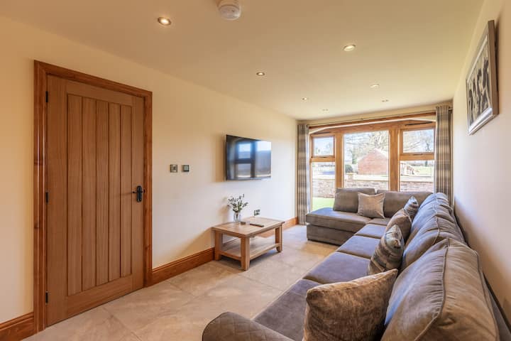 The Granary-luxury Barn Conversion-adults Only - North Yorkshire