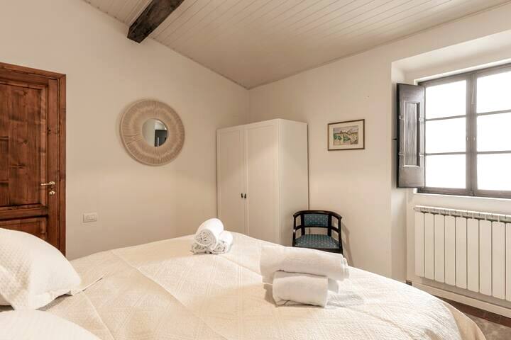 Valentina 4 gallery image 5