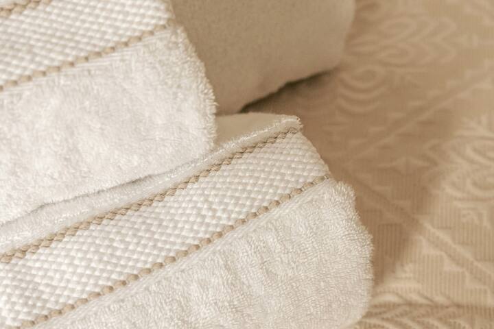 Valentina 4 gallery image 4