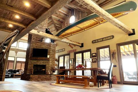 Downeast Sunset Luxury Lakehouse. Amazing find!
