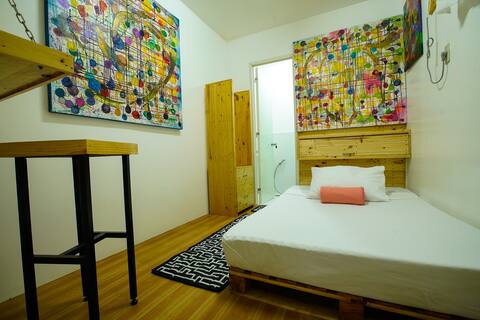 Cozy+Private Gallery theme bedroom (Room C)