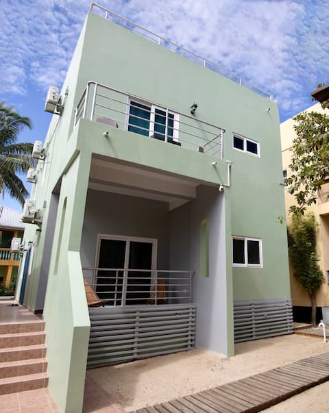 Work-Friendly Beachside Haven