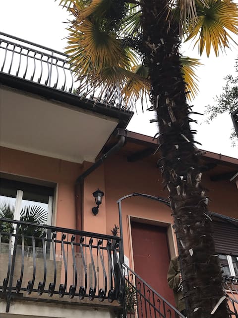House with terrace and private parking metro Pero