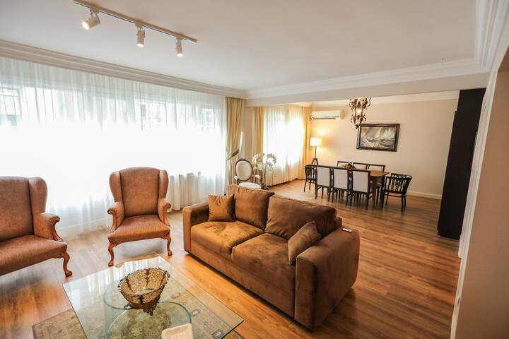 Recently refurbished flat in Nisantasi – Istanbul gallery image 3