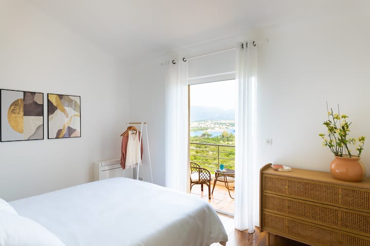 Ორადგილიანი საძინებელი ხედით  #1