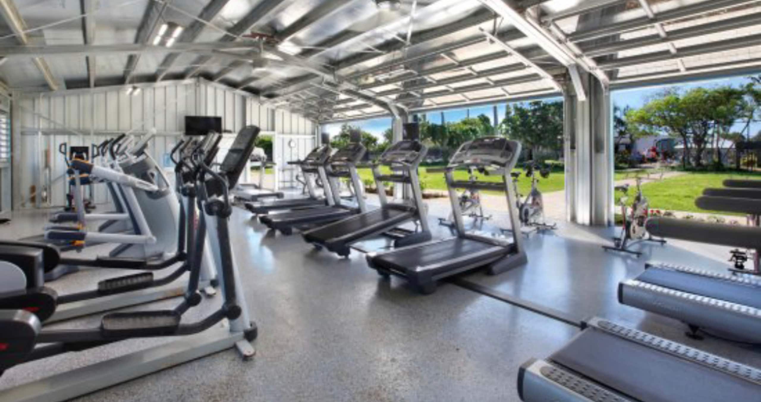 Condo in Koloa · ★4.94 · 1 bedroom · 2 beds · 1 bath - Image 4