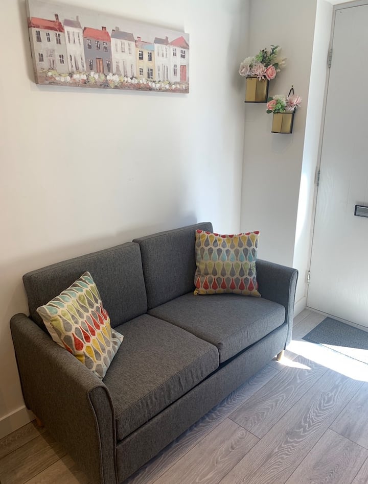 Lux Studio In Salford - Co-op, Mcr Cc, Media City - Salford