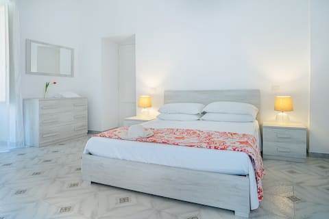 Annuncio Airbnb popolare: Captain's House a Vico Equense