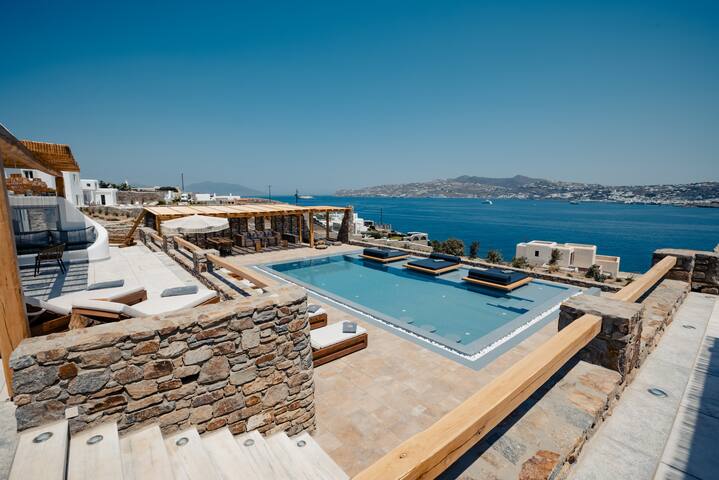 Private Villa Sapphire Black, Indoor &Outdoor Pool gallery image 3
