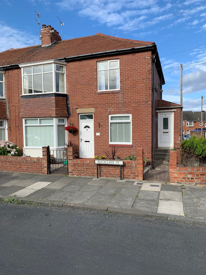 Whitley Bay Vacation Rentals & Homes England, United Kingdom Airbnb