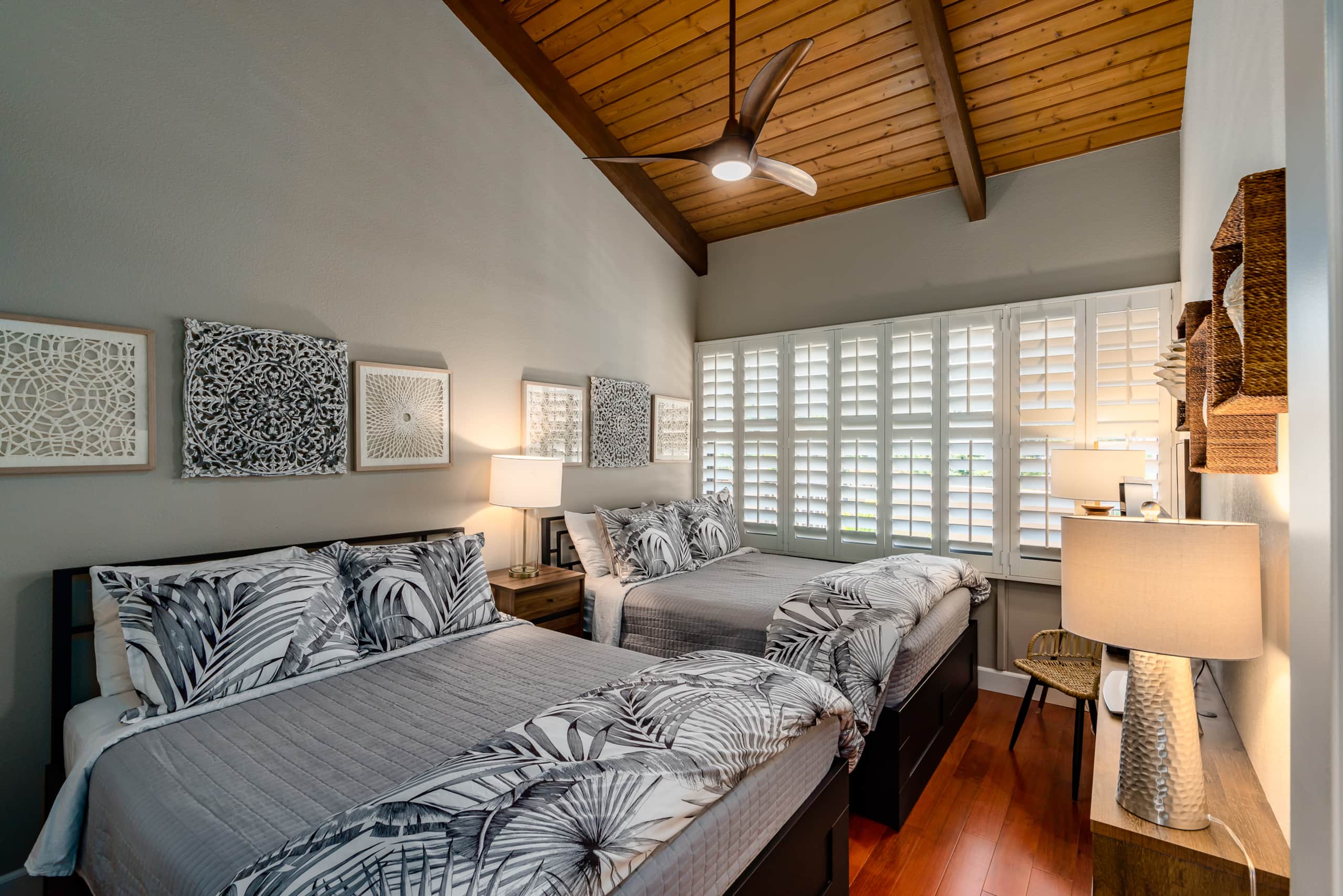 Condo in Kihei · ★4.98 · 2 bedrooms · 4 beds · 2 private baths - Image 11