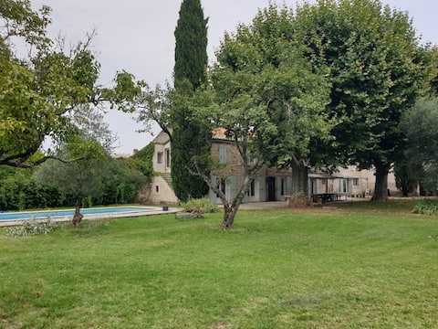 Farmhouse with pool in Drôme Provençale