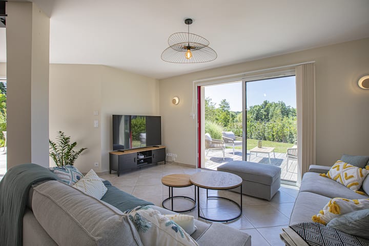 Maison 4*, 5ch, Piscine Et Rivière, Calme Absolu - Loire Valley