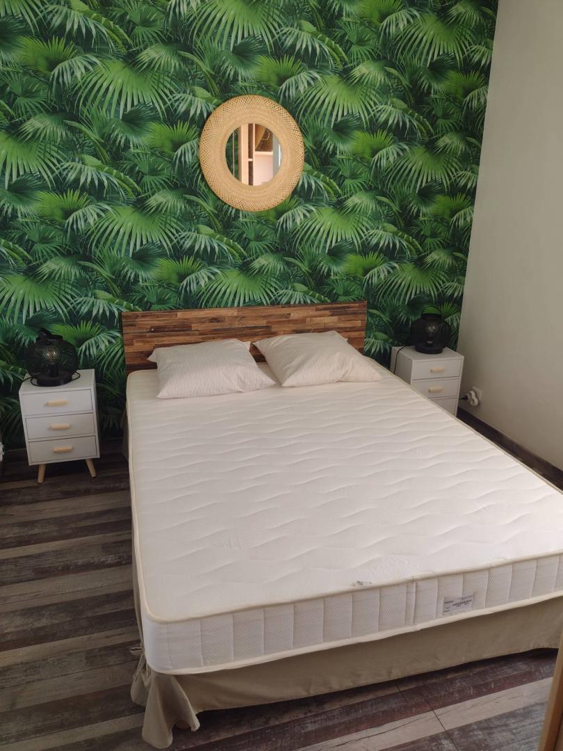 חדר שינה בקומת הקרקע