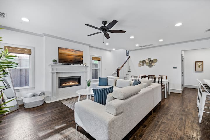 Modern Luxury Home – Knox Henderson – SMU