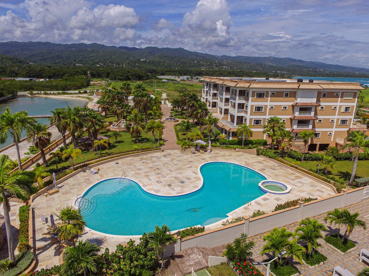 3 Bedroom Lux Condo near Ocho Rios - Apartments for Rent in Drax