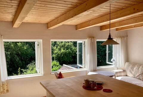 Living in the countryside -with style, silence and sky view