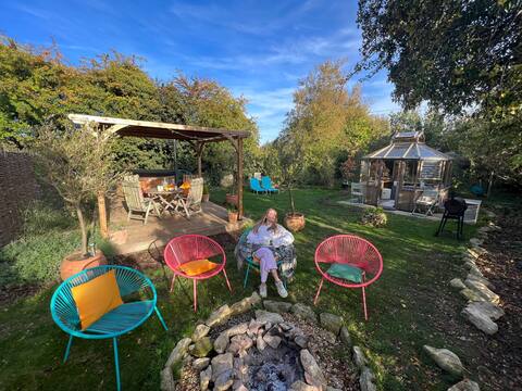 Exclusive use of whole Glampsite with Hot Tubs