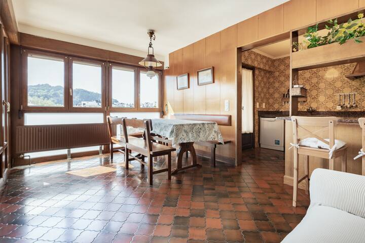 Duplex soleado y tranquilo. Excelente ubicación. gallery image 4