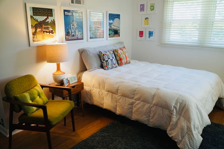 غرفة النوم 1